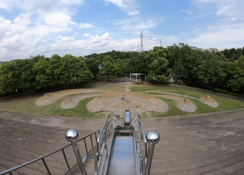 火の鳥広場